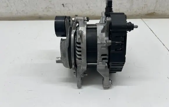 Mazda 3 Generator/alternator C4TB5591A