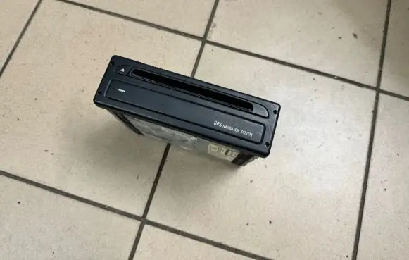 Navigation unit CD/DVD player