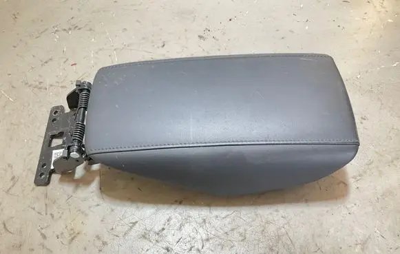 KIA Niro Armrest 84660AT000 240521