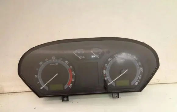Skoda Fabia Mk1 (6Y) Speedometer (instrument cluster) 6Y0920861M