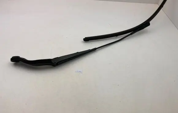 Audi Q5 SQ5 Front wiper blade arm 95B955407