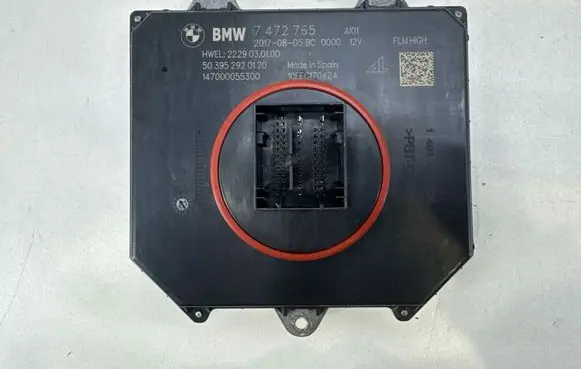 BMW 5 G30 G31 G38 LED ballast control module 7472765