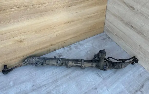Steering rack