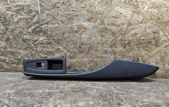 BMW 2 F45 Other front door trim element 2447030
