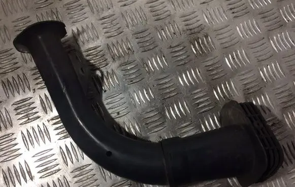 Renault Laguna II Air intake duct part 8200472608A 7700109339 8200229234A