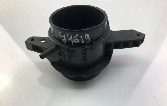 Volvo V40 Mass air flow meter AV619C623CB