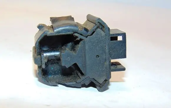 Mercedes-Benz E W124 Sensor A0025452214 0025452214