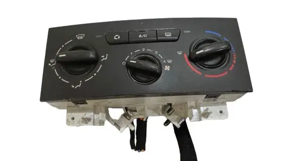 Peugeot Expert Climate control unit 1400153380