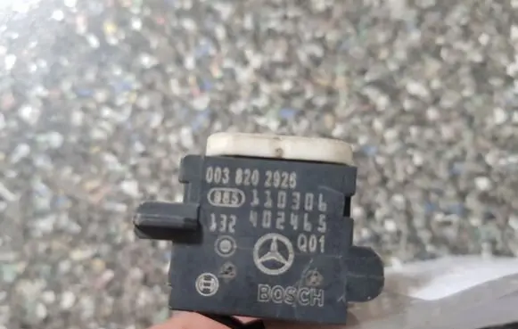 Mercedes-Benz ML W163 ESP acceleration yaw rate sensor 0038202926