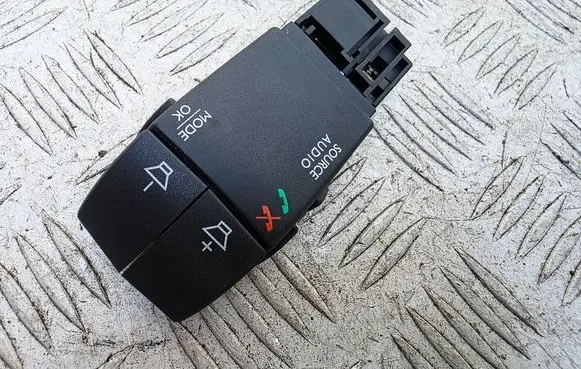Renault Captur Head unit multimedia control 255522448R