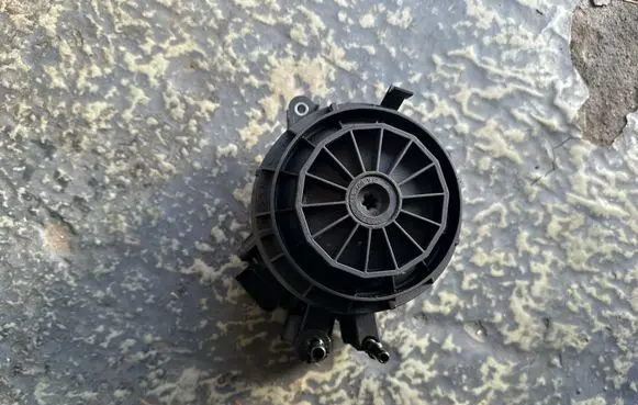 Mercedes-Benz GLC C254 Panel speaker A0029907911