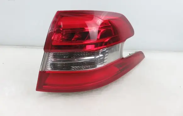 Peugeot 308 Rear/tail lights 9678093880