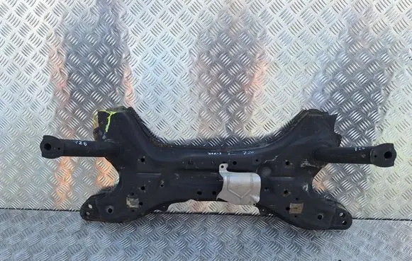 Toyota Yaris Front subframe S27725726