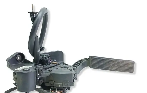 Jeep Grand Cherokee (WK) Accelerator throttle pedal 53013675AB 6PV93390003