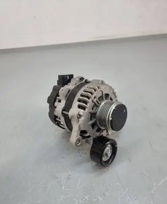 KIA Ceed Generator/alternator 3730007400