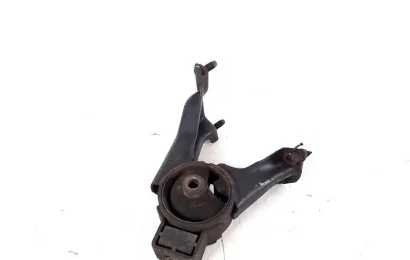 Toyota Corolla E120 E130 Engine mount bracket 12371-0D090
