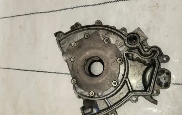 Jaguar S-Type Oil pump 4r8q6600ac