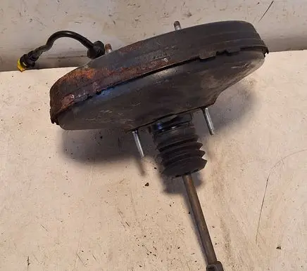 Opel Astra H Brake booster 13216085 8598 295H