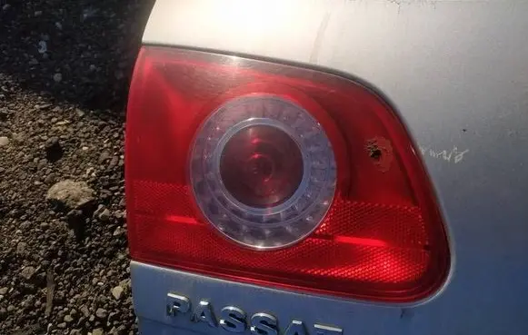 Volkswagen PASSAT B6 Tailgate rear/tail lights