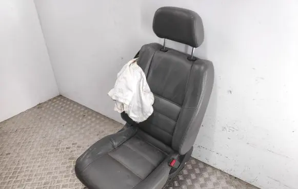 Front passenger seat