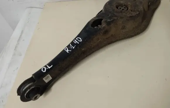 Volkswagen Golf VII Rear upper control arm/wishbone 5Q0505311D