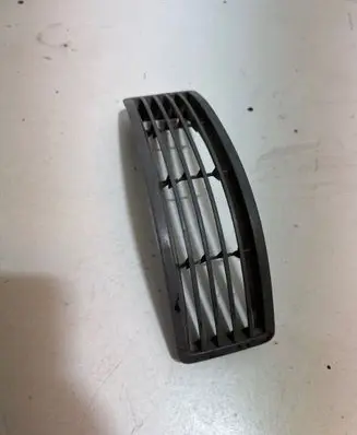Volkswagen Transporter - Caravelle T5 Rear air vent grill 7H9868902