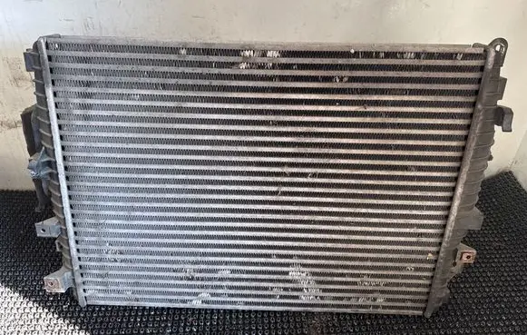 Jaguar XF X250 Intercooler radiator 9X239L440AA