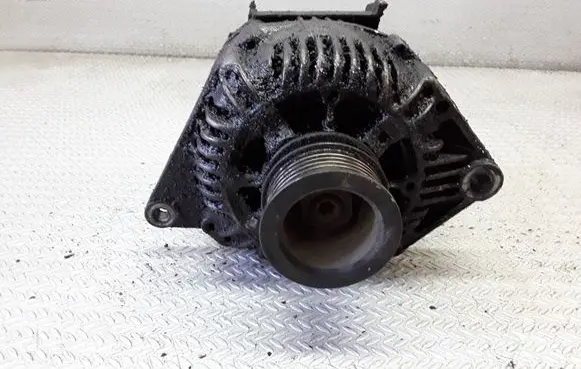 Renault Laguna I Generator/alternator 7701499544