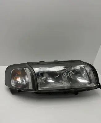 Volvo S80 Headlight/headlamp