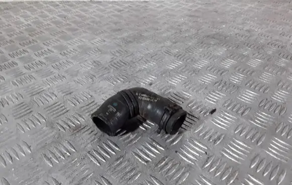 Land Rover Range Rover L322 Engine coolant pipe/hose AL3Q8B555CA