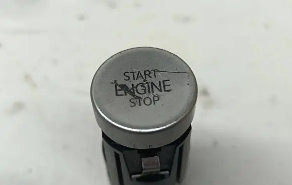 Volkswagen Golf VII Engine start stop button switch 5H0959839