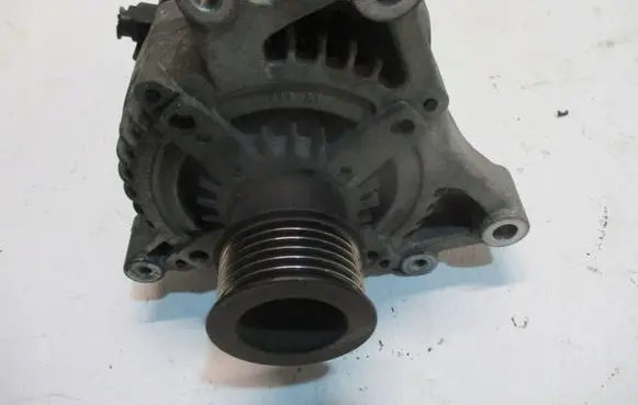 BMW X2 F39 Generator/alternator 8627124