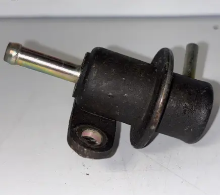 Mitsubishi Lancer Fuel pressure sensor 