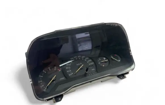 Ford Escort Speedometer (instrument cluster) 91AB10841BD