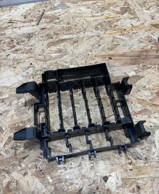 Audi Q8 Fuse box cover 4M0971845