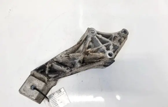 Citroen Xsara Engine mounting bracket 9616029380