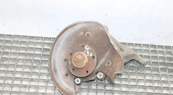 Audi A5 Sportback 8TA Rear wheel hub