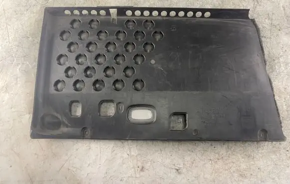 Dashboard lower bottom trim panel