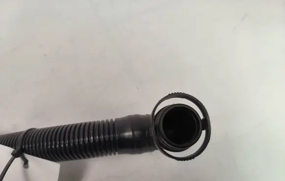 Porsche Boxster 982 Oil fill pipe 982115653A 923376 32017