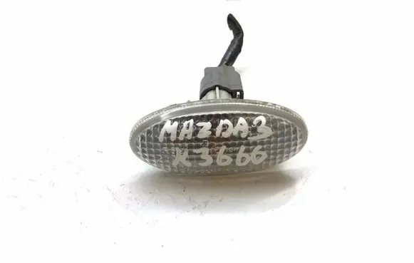 Mazda 3 I Front fender indicator light P2829 A048099 K3666