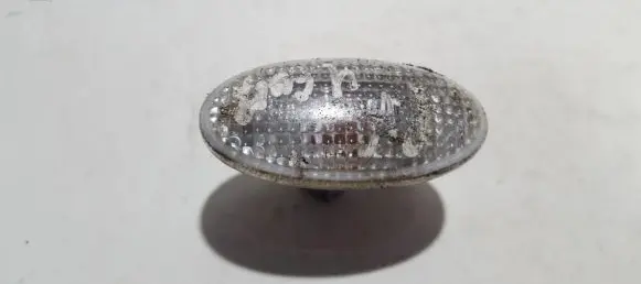 Mazda 2 Front fender indicator light P2829