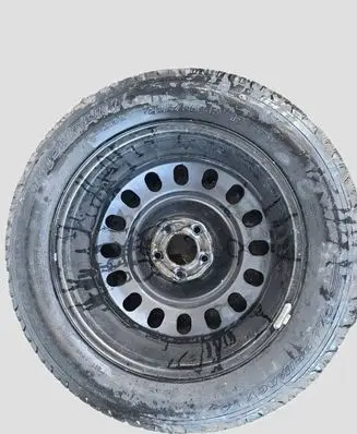 Citroen C6 R17 spare wheel