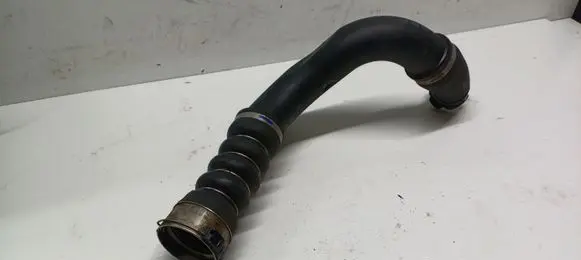 Mini One - Cooper F56 F55 Intercooler hose/pipe 8616211
