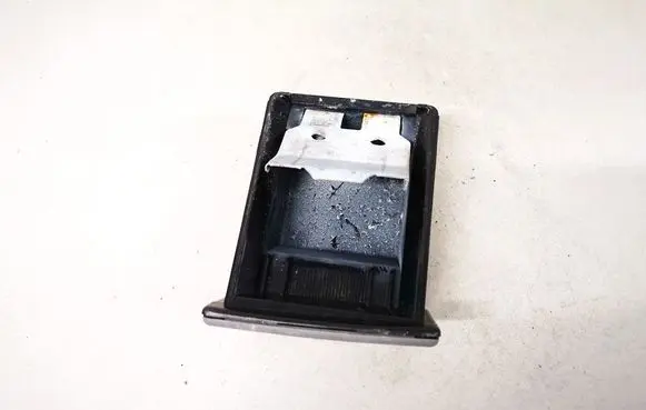 Car ashtray