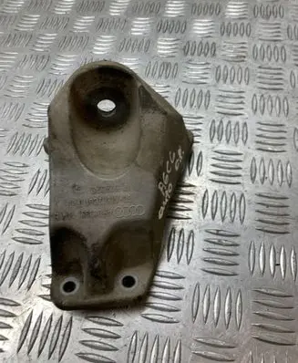 Audi A6 S6 C6 4F Engine mounting bracket 4F0399114B