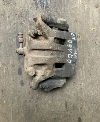 Nissan Qashqai Front brake caliper