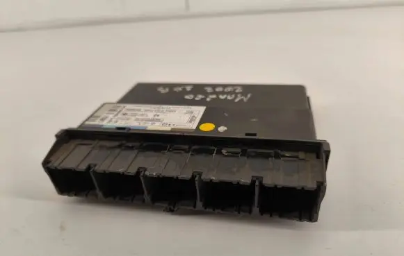 Ford Mondeo Mk III Comfort/convenience module 1S7T-15K600-GA 5WK48731A 5WK48682