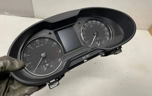 Skoda Octavia Mk3 (5E) Speedometer (instrument cluster) 5E0920780
