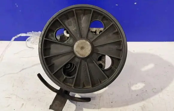 Volvo S60 Power steering pump 8251735