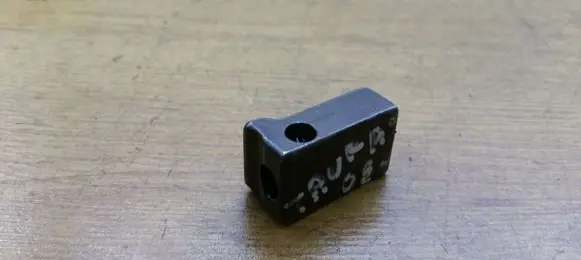 Volkswagen Touran I Fuel Injector clamp holder